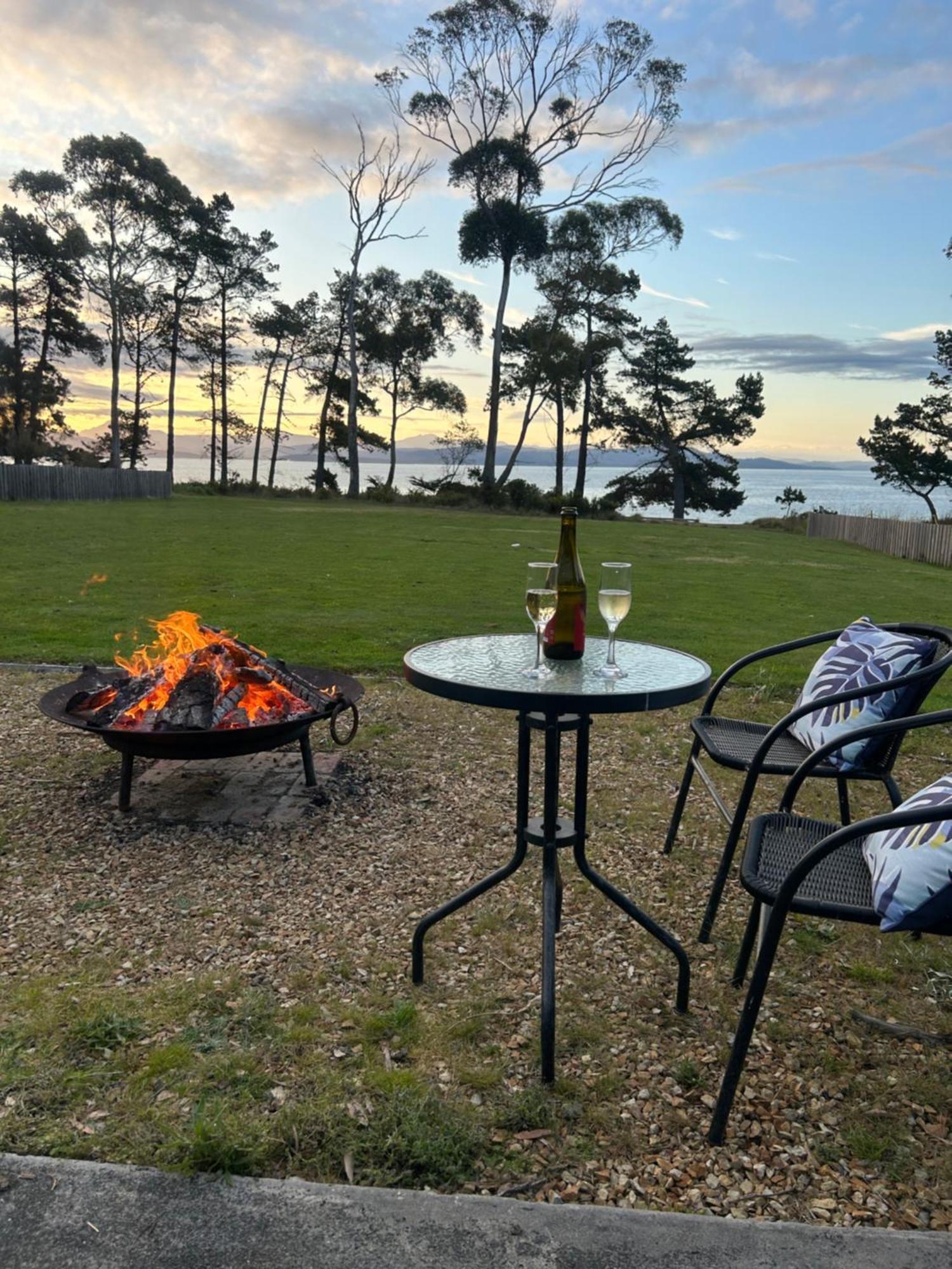 Villa Secret Spot - Bruny Island à Lunawanna Extérieur photo